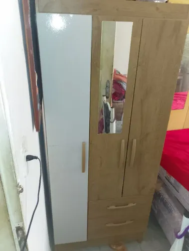 Guarda-Roupa Pequeno
