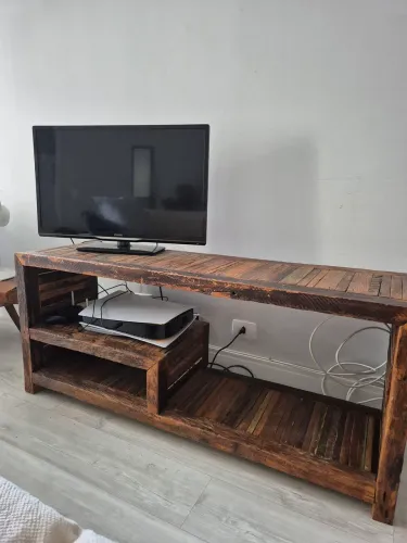 Rack Rústico em Madeira de Demolição