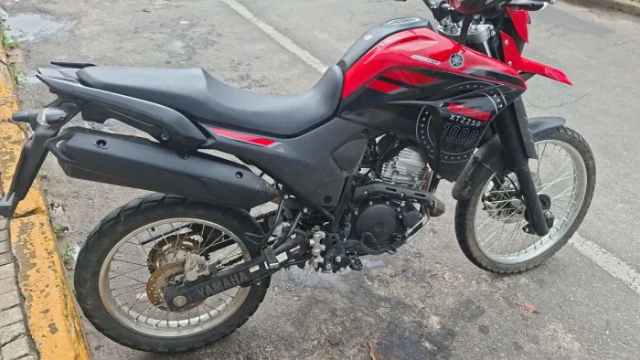 Xtz 250 Lander - ano 2023