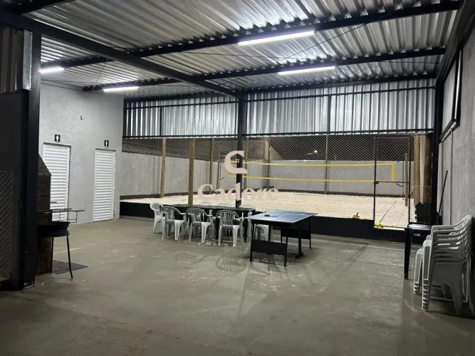 Ponto Comercial à venda no Jardim Ipanema com piscina, quadra e churrasqueira