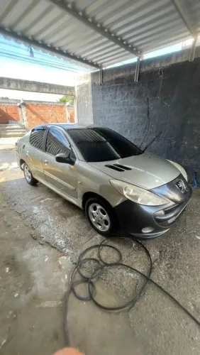 Peugeot 207 Sed. Passion XR Sport 1.4 Flex 8V 4P 2013