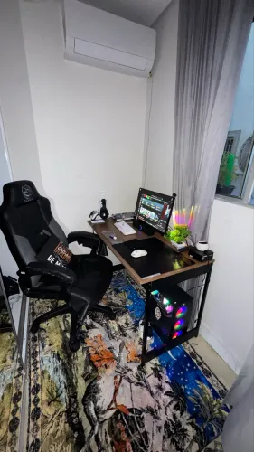 VENDO setup GAMER MENOS CADEIRA E MESA
