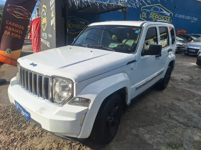 Jeep Cherokee Limited 3.7 4X4 V6 12V Aut. 2012