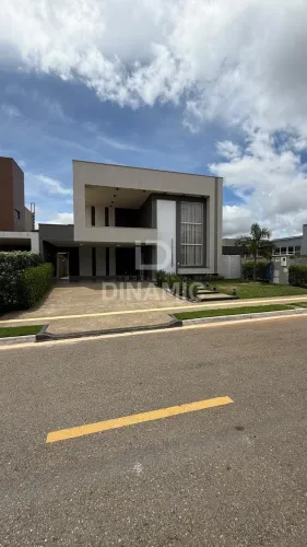Casa Térrea para locaçao no Condomínio Portal do Sol Golfe Green - Goiânia.