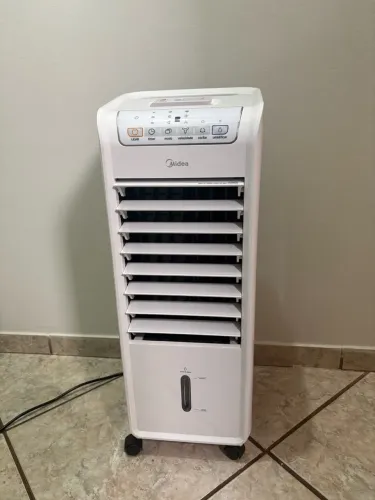 Climatizador de Ar Frio, 60W, 4,5L, Midea Branco 220V, AKAF2