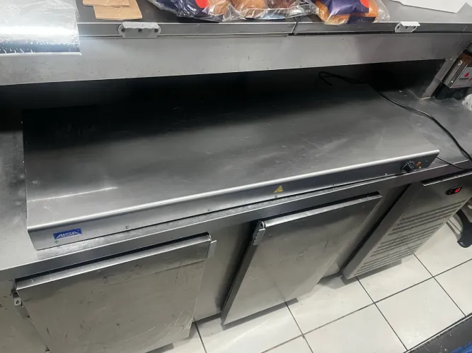 Vendo pista quente 120cm 