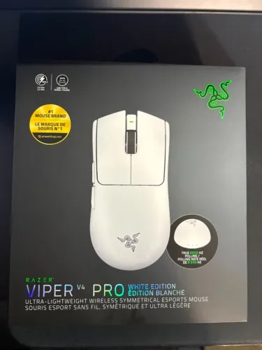 Mouse Razer Viper v4 PRO Branco