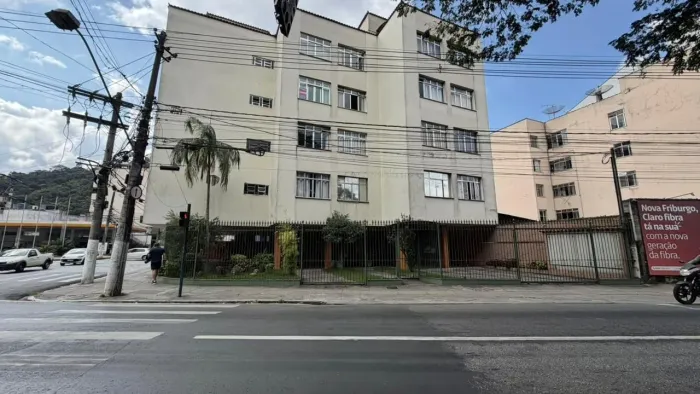 Apartamento com 2 dormitórios à venda, 90 m² por R$ 549.000 - Centro - Nova Friburgo/RJ