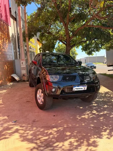 Mitsubishi L200 Triton HPE 3.2 CD TB Int.diesel AUT 2012