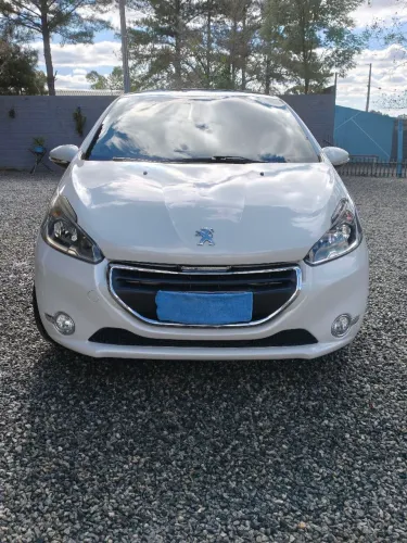 Peugeot 208 Allure 1.2 Flex 12V 5P Mec. 2017