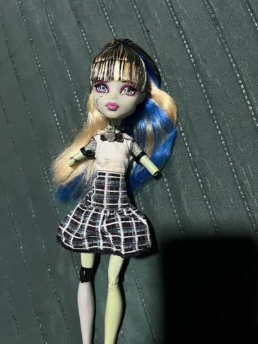 Monster High sucata