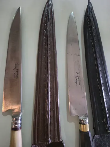 Facas antigas com lâminas originais de aço alemão da prestigiada Franz Wenk Solingen