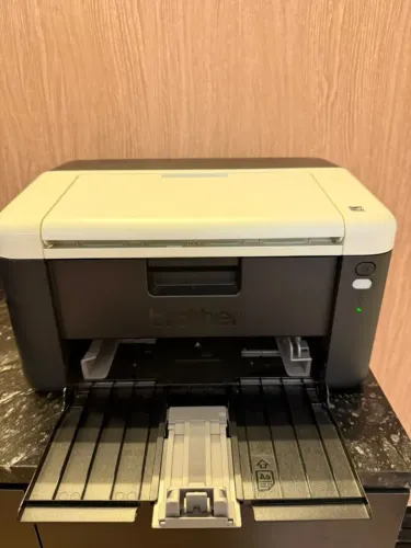 Vendo Impressora Laser Monocromática Brother HL-1212W (110V), em excelente estado