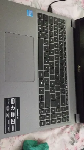 Notebook Acer com 6 meses de uso