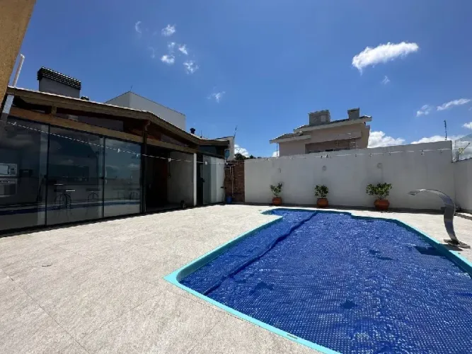 Linda Casa à Venda no Jardim Europa, Chapecó