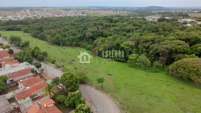 Área a venda, BR 060, 140m de frente para a rodovia; ideal para galpões - 31.100,00m²