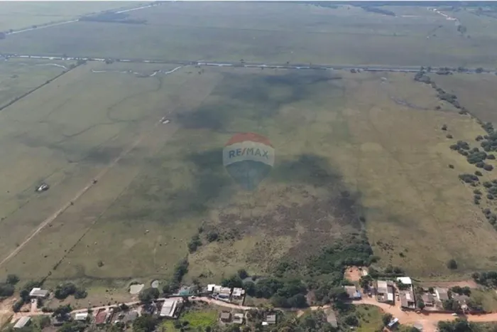 À Venda: Terreno com 200 Mil Metros Quadrados Fazenda Campos Novos, Bairro Botafogo (Tamo