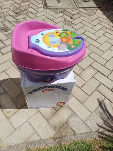 Troninho para crianças