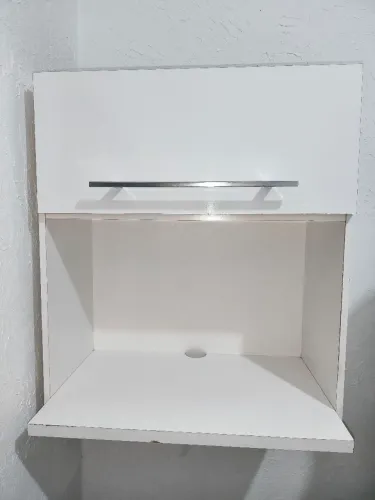 OPORTUNIDADE! Armário Aéreo Branco com Porta Basculante (Excelente estado)