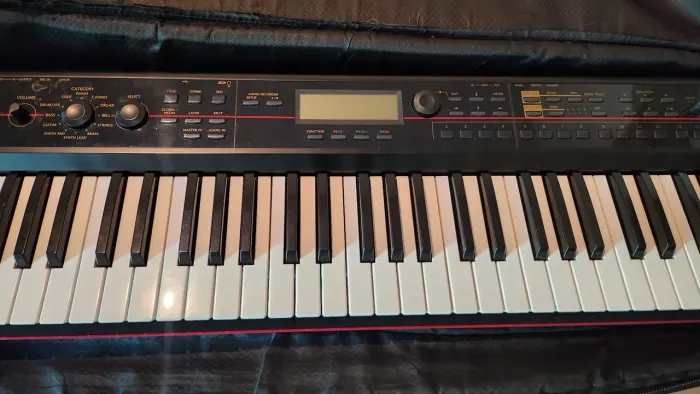 Vendo Korg Kross