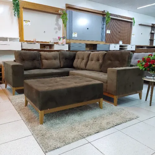 Sofa de canto grande com base e pés madeira maciça 