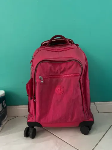 Mochila kipling rodinha 