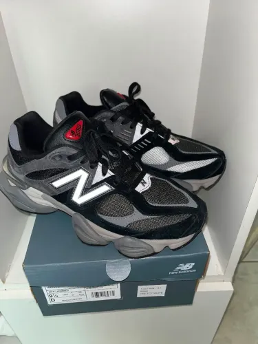 NB9060 10/10
