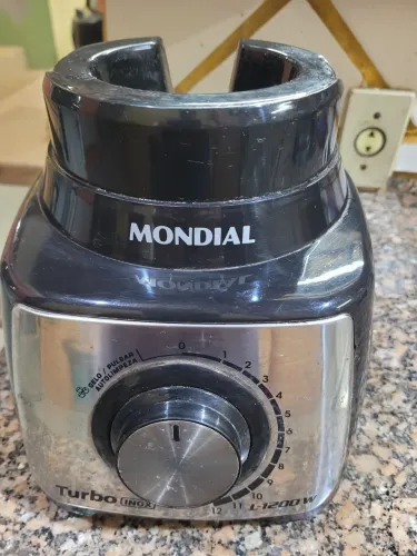 Liquidificador mondial