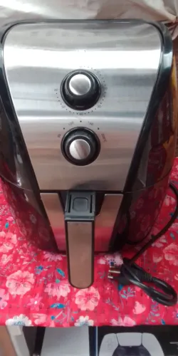 Airfryer de inox Britânia
