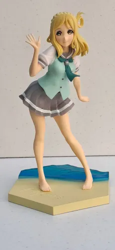 Figura anime original usado