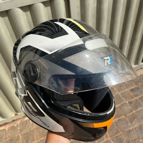 CAPACETE R8 ProTork