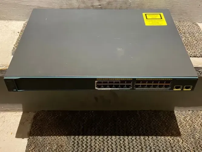 switch Cisco Catalyst 2960 Series PoE 8