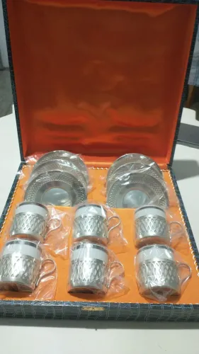 Conjunto de xícaras café / chá antigas em porcelana e prata