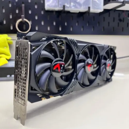 PLACA DE VIDEO RTX 4060 TI 8GB PNY XLR8 LAB OC 3 FANS RGB