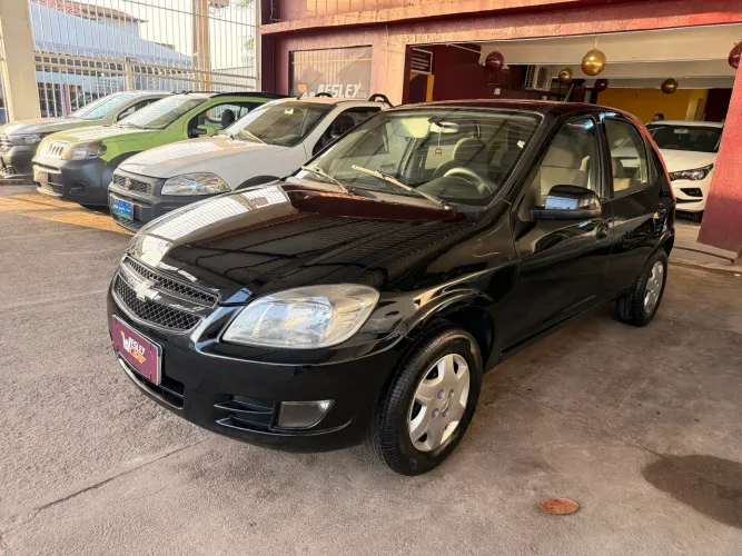 Chevrolet Celta Spirit/ LT 1.0 MPFI 8V Flexp. 5P 2013