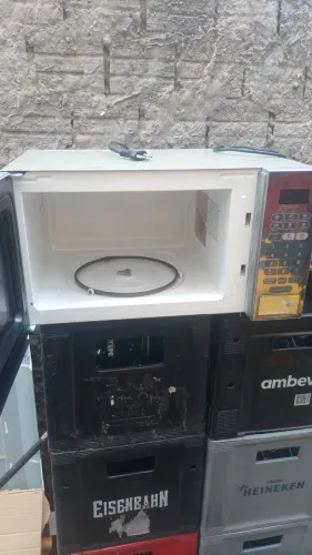 Vendo microondas funcionando perfeitamente