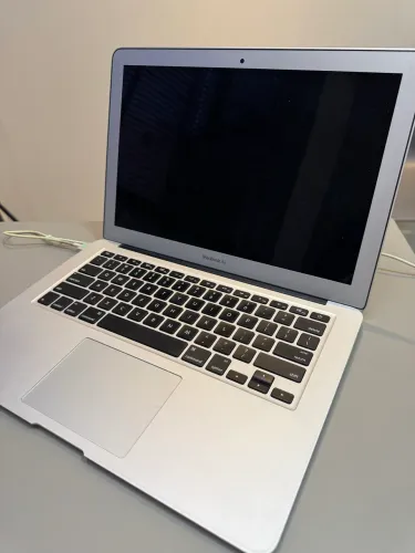 MacBook Air 2017 i5 128gb 8gb