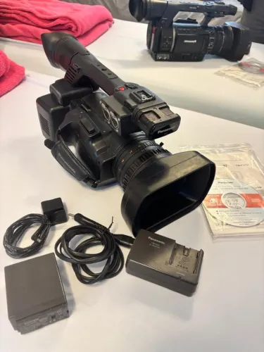 Filmadora Full HD Panasonic AG-AC160AP