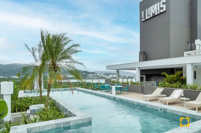 Apartamento 3 dormitórios, sendo 2 suítes - 2 vagas - 1 hobby box - Cacupé - Florianópolis