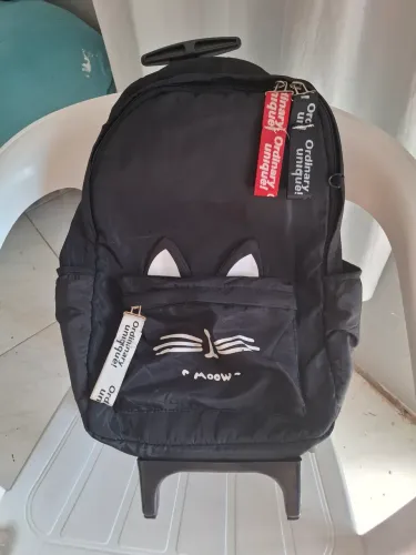 Mochila de rodinha gato preto