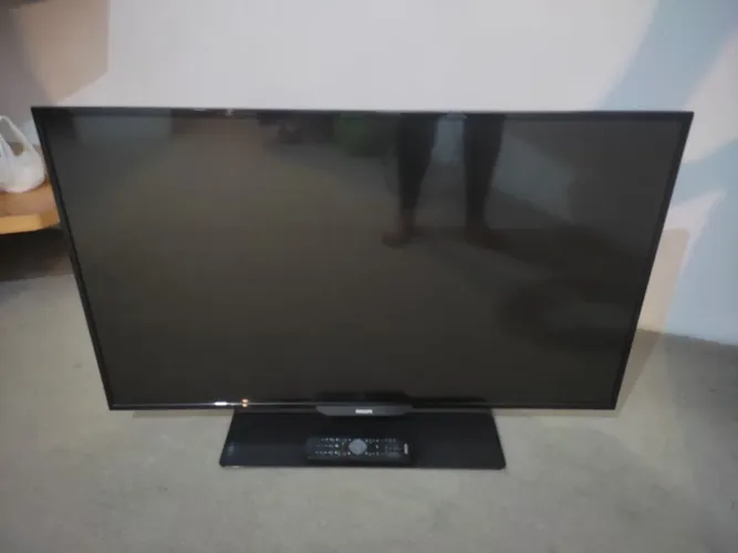 Tv Smart 42 Philips c/ Defeito 