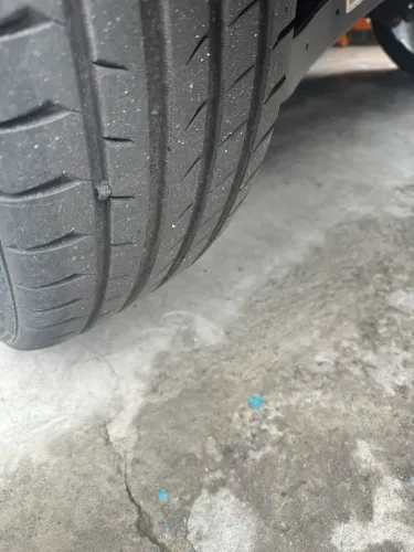 Pneu 215/30/20 aro 20