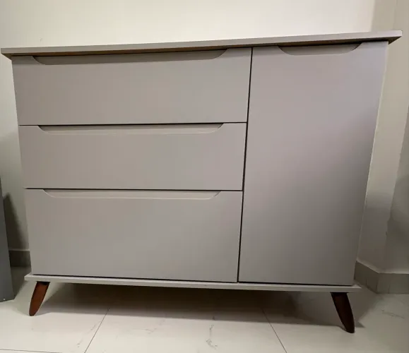 Cômoda Infantil Melinda 3 Gavetas + Porta - MDF Cinza