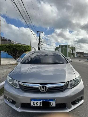 Honda Civic Sedan LXS 1.8/1.8 Flex 16V Aut. 4P 2016