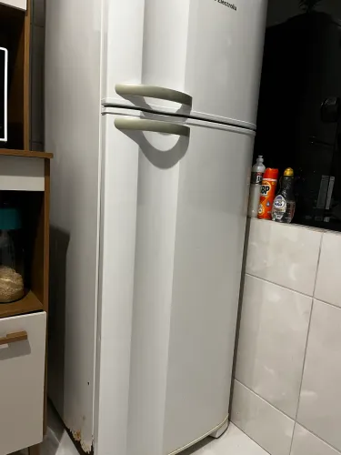 Geladeira Electrolux