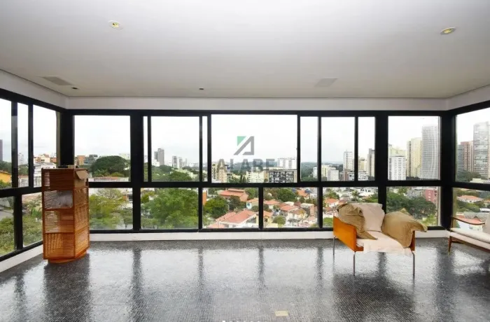 Duplex Zarvos 120m² com Vista Panorâmica Permanente na Vila Madalena