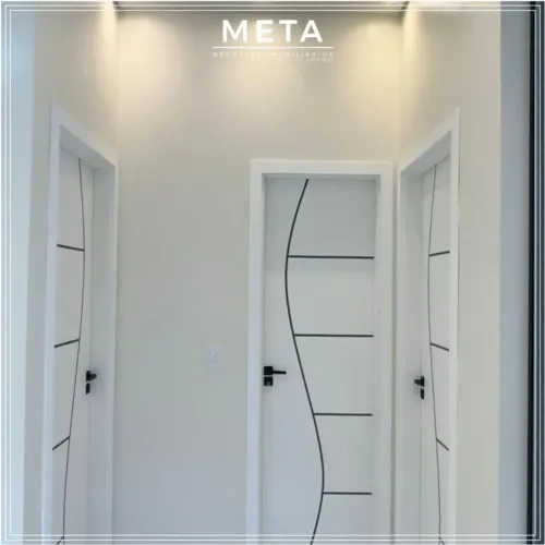 VENDE-SE EXCELENTE CASA NO BAIRRO PARAVIANA | AMPLA, MODERNA E COM ALTO PADRÃO DE ACABAMEN