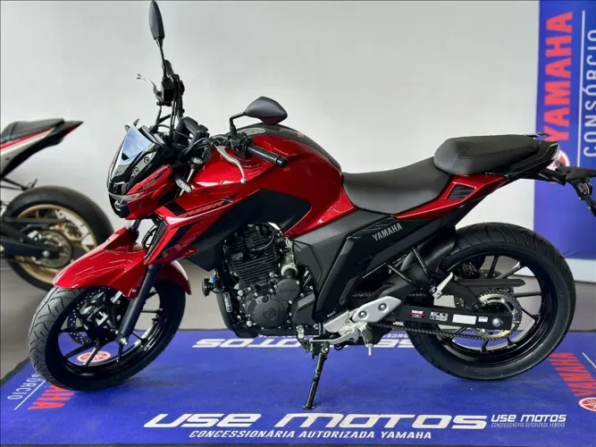 YAMAHA FAZER FZ25 CONNECTED ABS