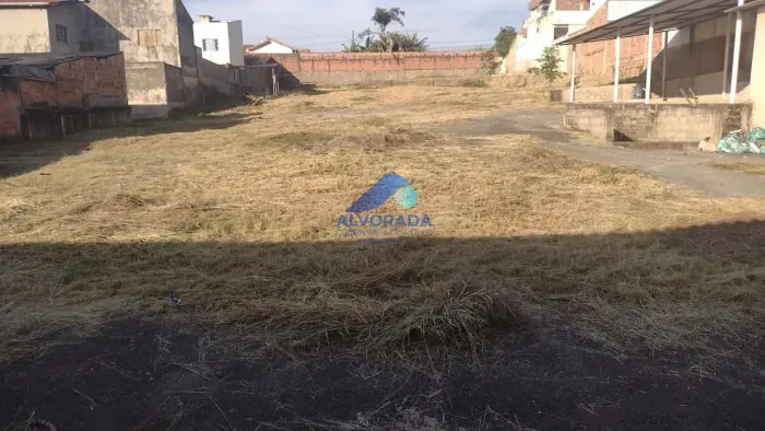 Terreno à venda, 2754 m² por R$ 800.000,00 - Cidade Industrial - Lorena/SP