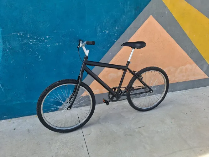 BIKE RESTAURADA REVISADA + PINTURA NOVA!